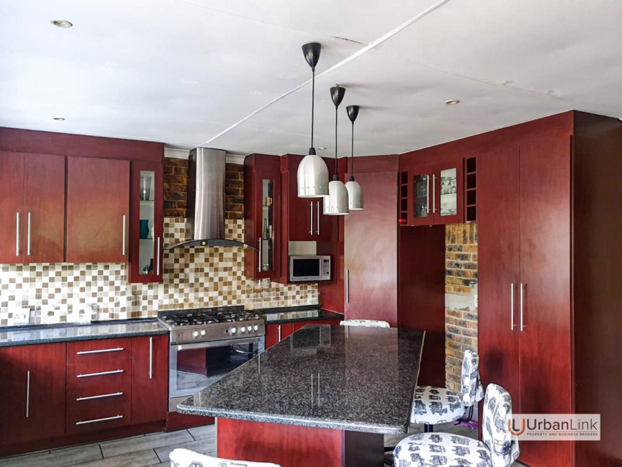 4 Bedroom Property for Sale in Cashan North West